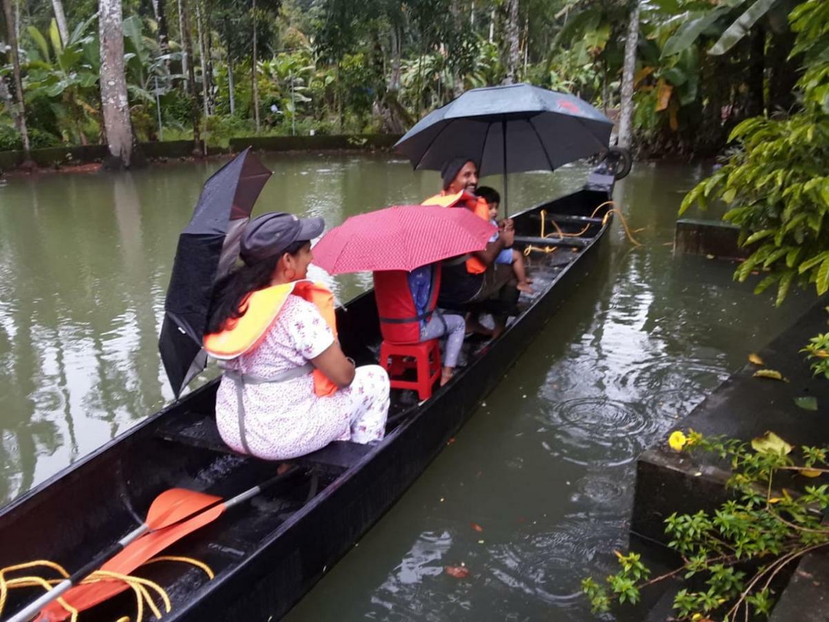Kuttickattil Gardens Homestay Kottayam Bagian luar foto